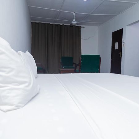 Samaritan Villa Resort And Conference Center Кумаси Экстерьер фото