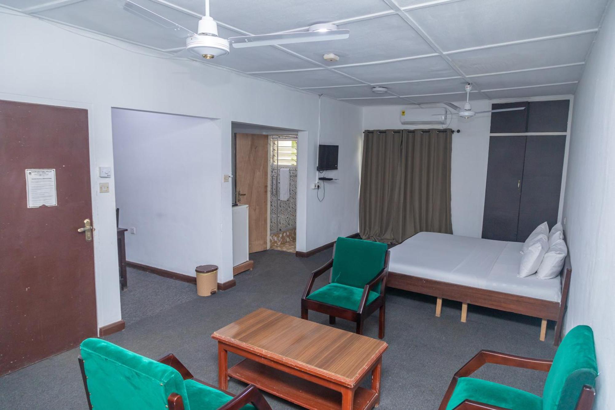 Samaritan Villa Resort And Conference Center Кумаси Экстерьер фото